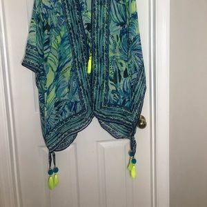 Lilly Pulitzer Anya Kimono in “Armadillydally”
